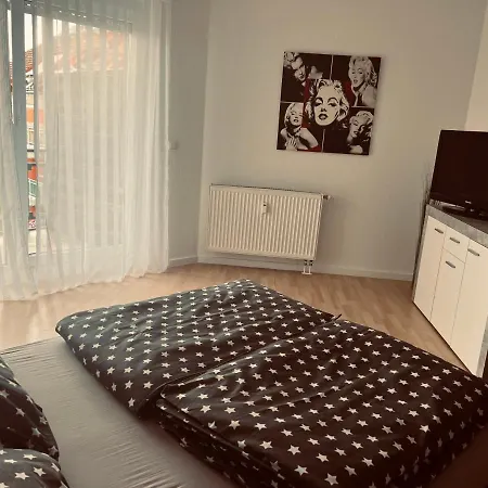 Apartment 52